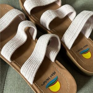 Soft Pink Women’s Maui Island Slip on Comfy Sandals Size 8